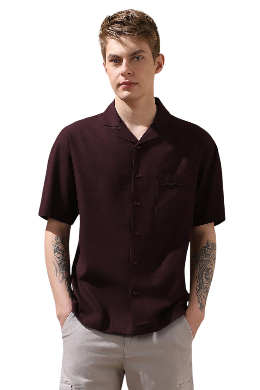 Dennis Lingo Men Relaxed Fit Wine Half Sleeves Cotton Shirt