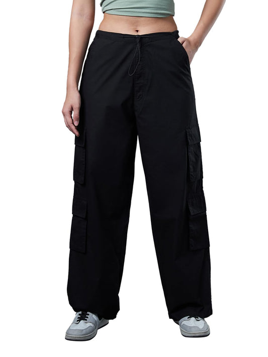 Bewakoof WomenS Solid Oversized Fit Cotton Cargo Parachute Casual Pants_628765_Black_3Xl