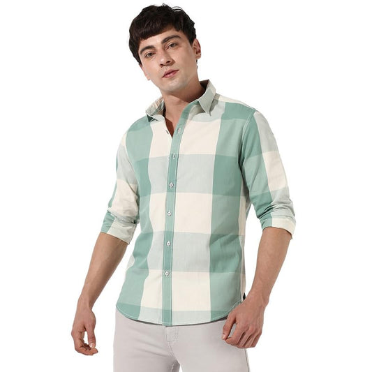 Campus Sutra Mens White & Sage Green Buffalo Check Button Up Regular Fit Shirt for Casual Wear | Cotton Shirt Crafted with Regu