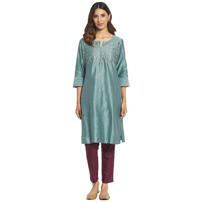 Fabindia Women Cotton Silk Embroidered Knee Length Kurta Blue