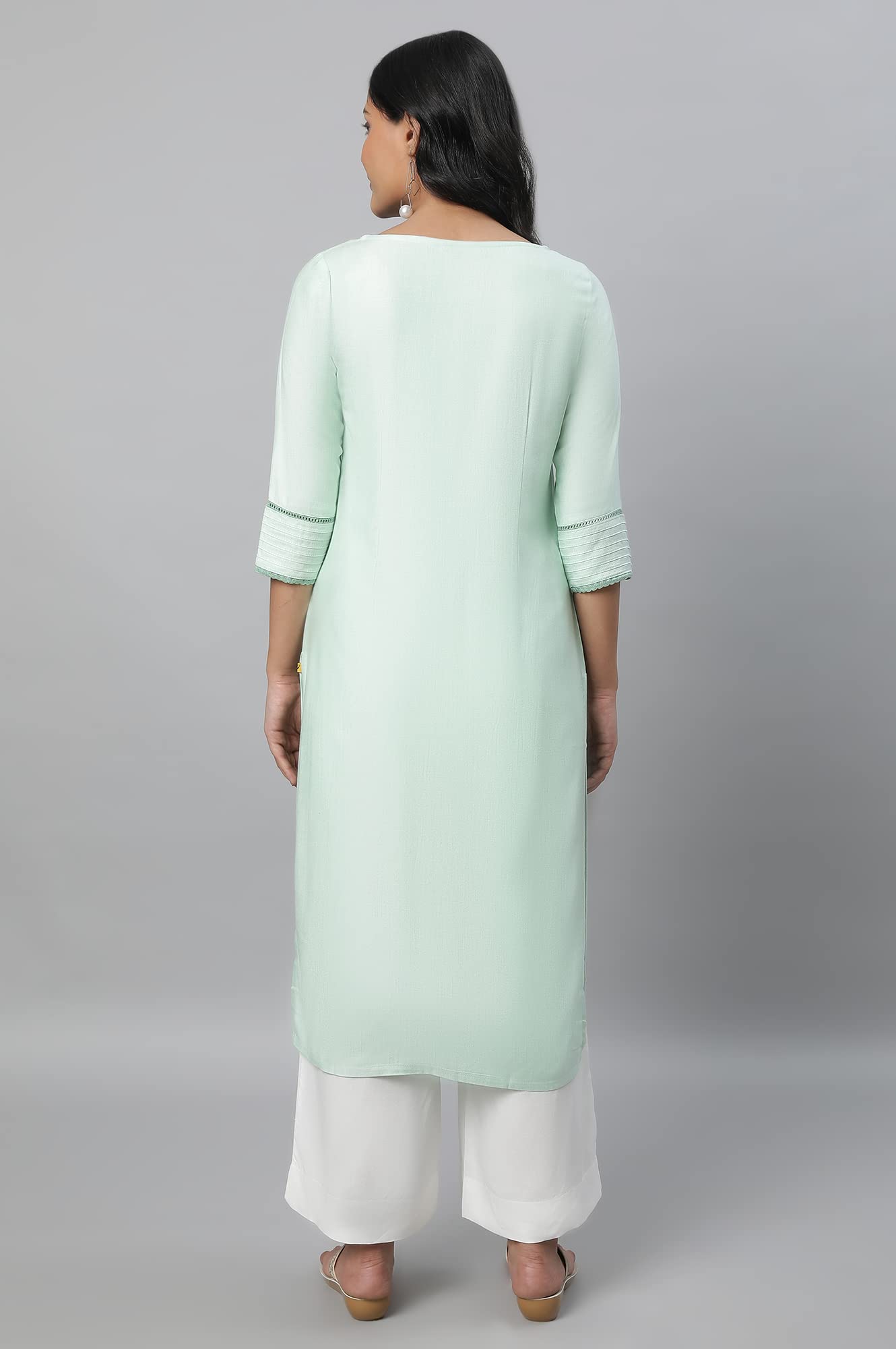 Aurelia Womens Viscose Solid Regular Kurta (23FEA12231-702550_Green