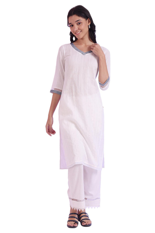 Aurelia Women's White Solid Cotton Blend Straight Kurta