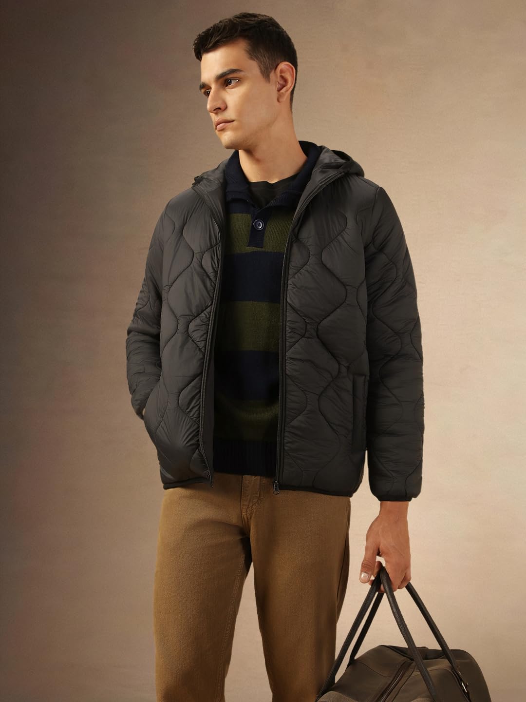 Dennis Lingo Men Regular Fit Ployseter Solid Full Sleeves Hooded Quilted Jackets