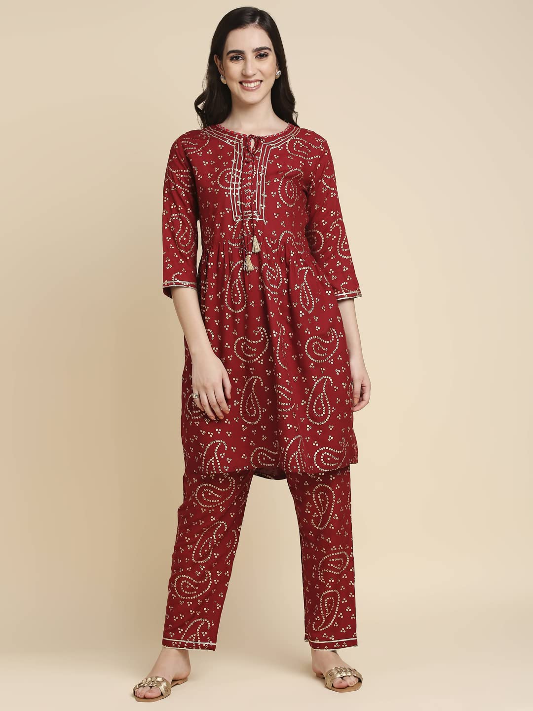 anubhutee Women Rayon Regular Kurta with Trouser Set
