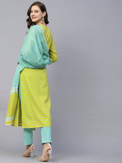 GoSriKi Women's Cotton Blend Straight Printed Kurta with Pant & Dupatta (Inam Green-GS)