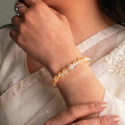 Astrotalk Citrine Bracelet | Merchants Stone for Prosperity & Clarity | Boost Self-Belief, Focus & Abundance | Astrology Bracelet for Women & Men | Citrine Stone for Success & Joy