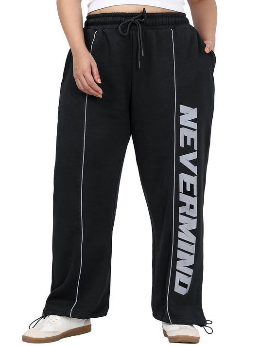 Bewakoof Heavy Duty 1.0 WomenS Typography Super Loose Fit Cotton Blend Plus Size Track Pant_657974_Black_6Xl
