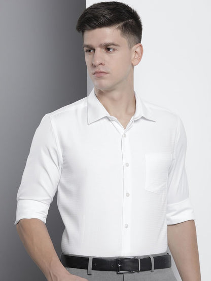 The Indian Garage Co Men White Slim Fit Solid Formal Shirt