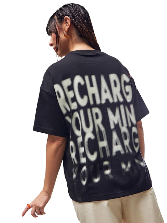 Bewakoof Heavy Duty 1.0 Womens Graphic Printed Oversized T-Shirt_582062_Black_M