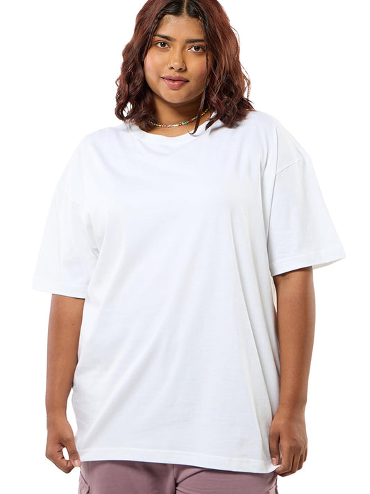 Bewakoof Womens Solid Oversized Fit Half Sleeve Round Neck Cotton Plus Size T-Shirt_504314_White_4XL