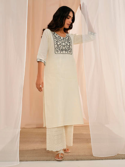Libas WomenS Cotton Yoke Design Straight Kurta (26721_Off White