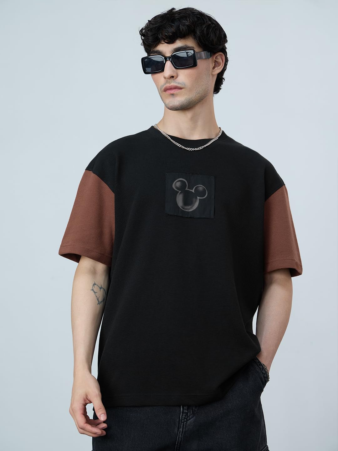 The Souled Store Disney: Mickey Mouse Legend Men and Boys Short Sleeves Round Neck Black Graphic Printed Cotton Oversized T-Shir