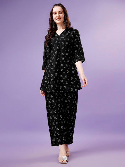 Yashika Women Women's Trendy Printed Short Flared Cotton Blend Kurta Palaazo Set