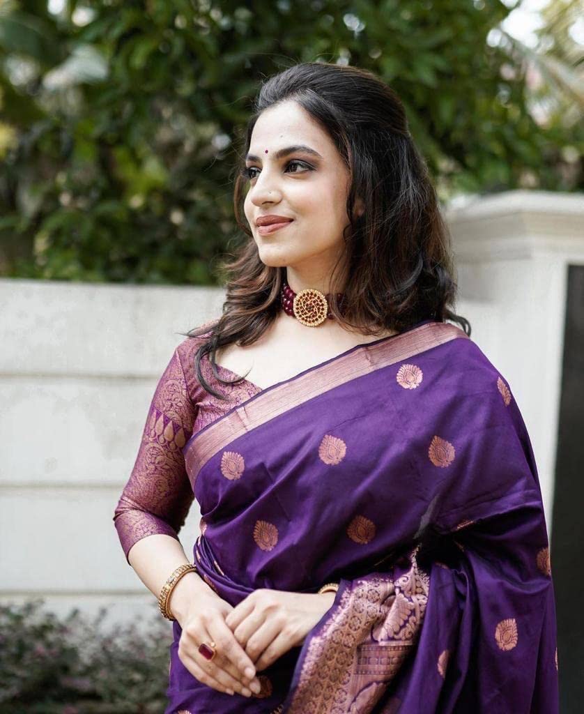 Flosive Ayn WomenS Present Banarasi Soft Lichi Silk Saree Beautiful Jacquard Rich Pallu Design Work 4501 Zari Woven Kanjivaram