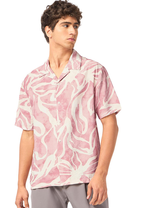 Bewakoof MenS All Over Printed Oversized Fit Half Sleeve Resort Collar Nylon Blend Shirt_685480_Pink_Xl