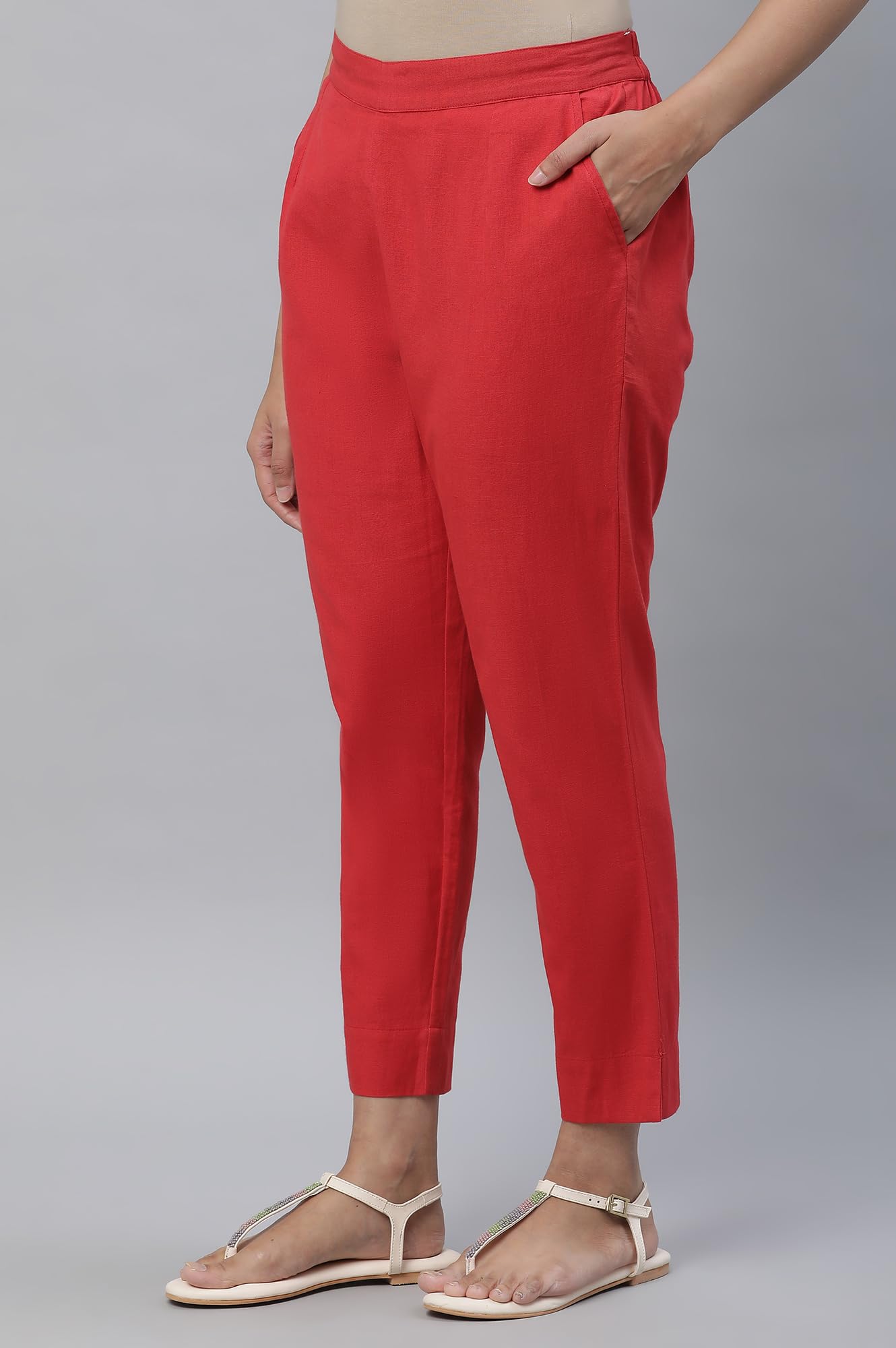 Aurelia Womens Red Cotton-Blend Solid Regular Trousers