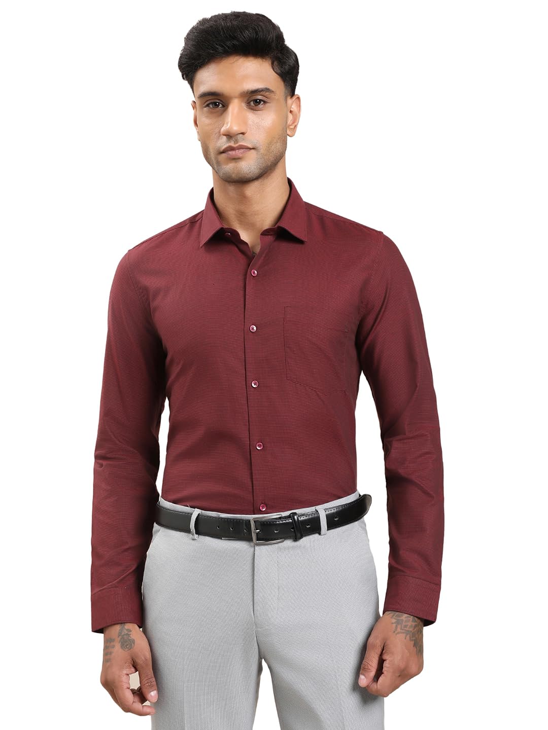 Turtle Men Maroon Slim Fit Pure Cotton Formal Shirt