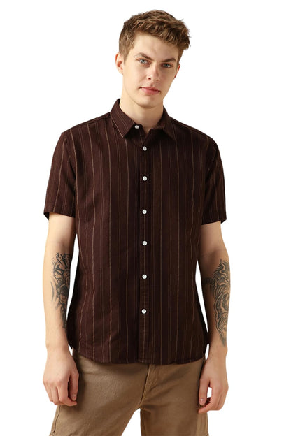 Dennis Lingo MenS Maroon Polycotton Spread Collar Short Sleeves Striped Shirts
