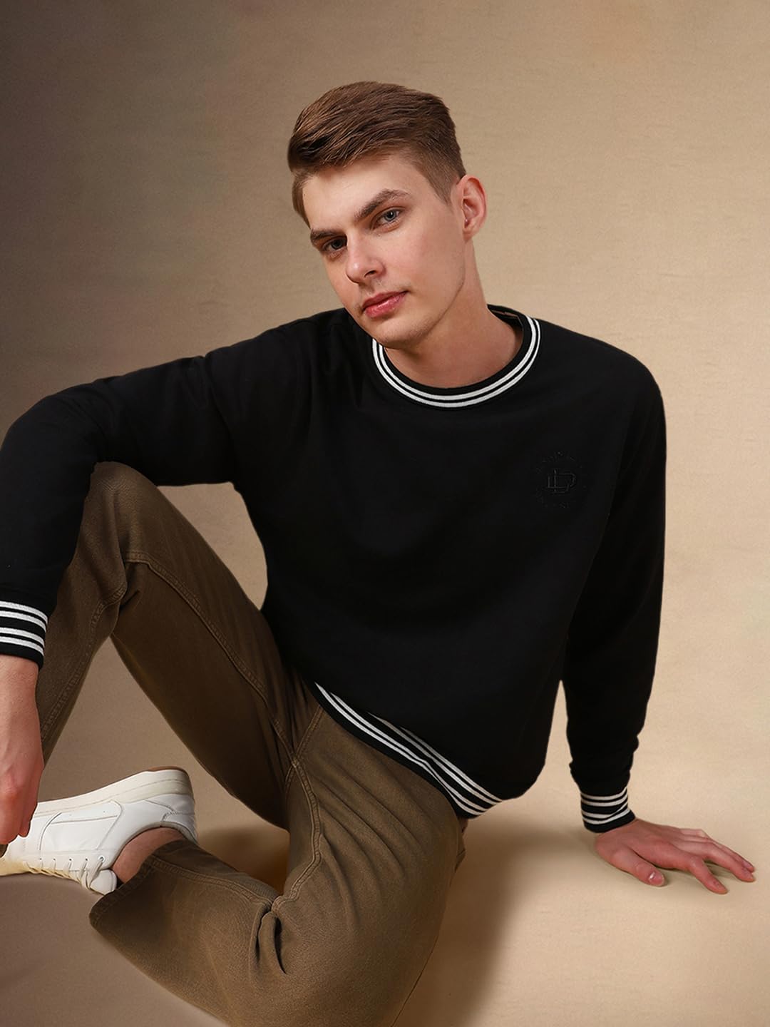 Dennis Lingo Men Solid Polycotton Regular Fit Full Sleeves Pullover Sweatshirts Black