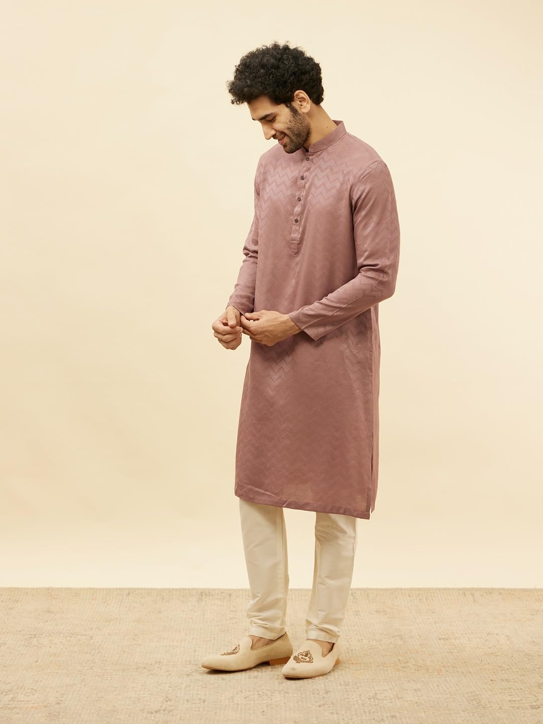 Manyavar MenS Pink Blended Viscose Checks Kurta Pyjama Set