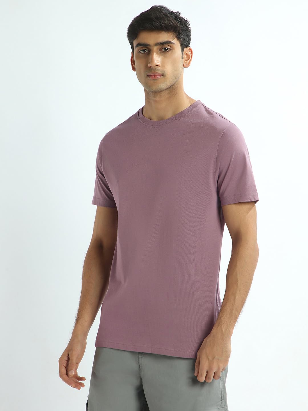 Nobero MenS Solid Regular Fit T-Shirt (1M-Twts-R0007_Grape Nectar