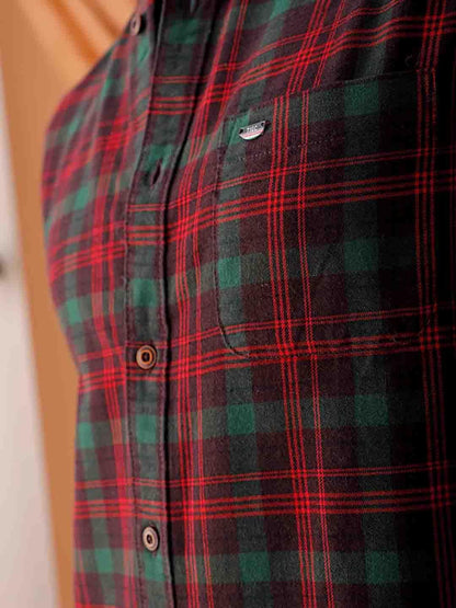 The Indian Garage Co Mens Slim Fit Shirt (1223-SHBCYD-05-01_Red