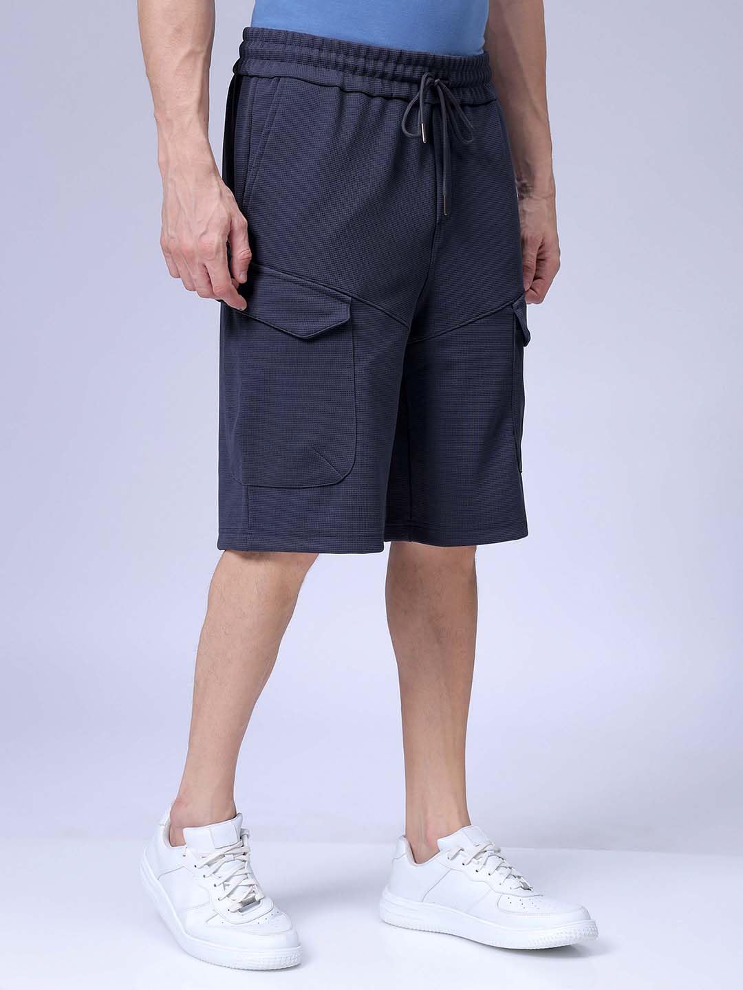The Indian Garage Co Men Relaxed Fit Textured Mid-Rise Cargo Shorts Dark Grey