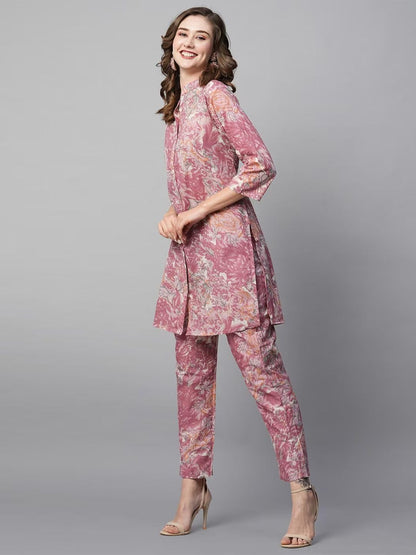 rytras Women Cotton Printed Straight Kurta and Pant Set