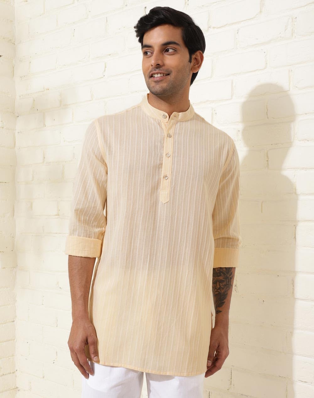 Fabindia MenS Cotton Woven Regular Kurta (1037128Lightyellow_Yellow