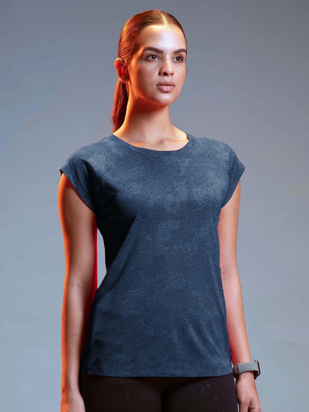 Lyra WomenS Rapid Dry Short Sleeve Breathable And Flexible Fit Active Top