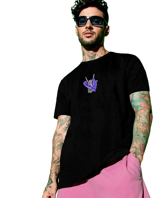 Bewakoof MenS Sneaker Gang Graphic Printed 100% Cotton T-Shirt - Regular Fit, Round Neck, Half Sleeves_595580_Black_2Xl