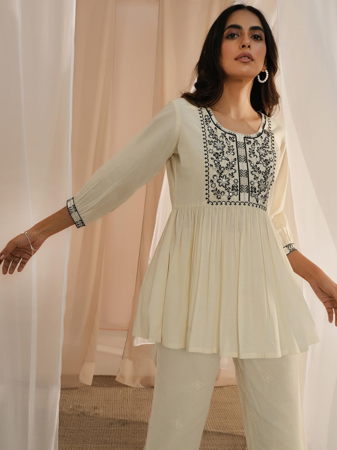 Libas WomenS Cotton Yoke Design A-Line Kurtis (26719_Off White