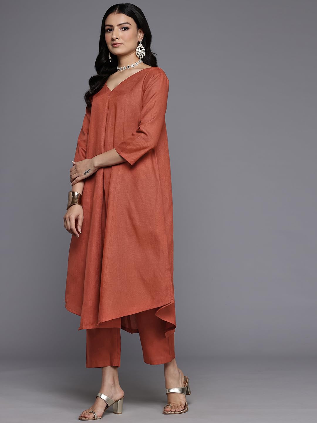 Varanga WomenS Orange Solid A-Line Kurta Paired With Tonal Bottom