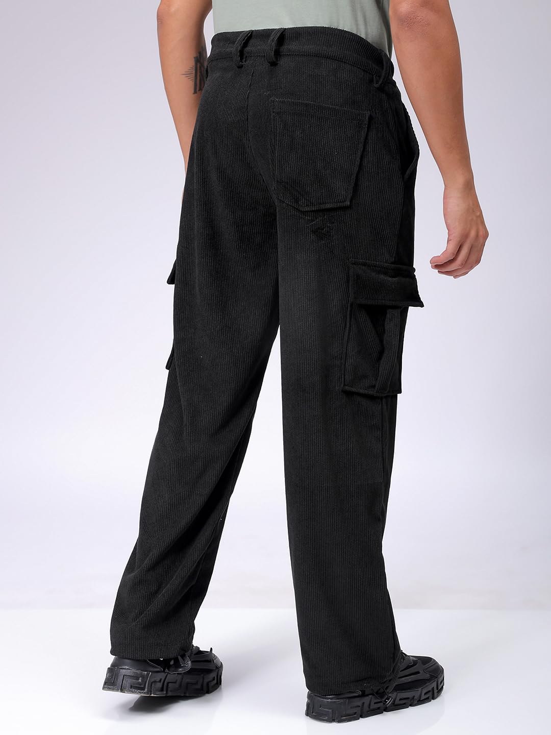 The Indian Garage Co Men Baggy Textured Mid-Rise Cargos