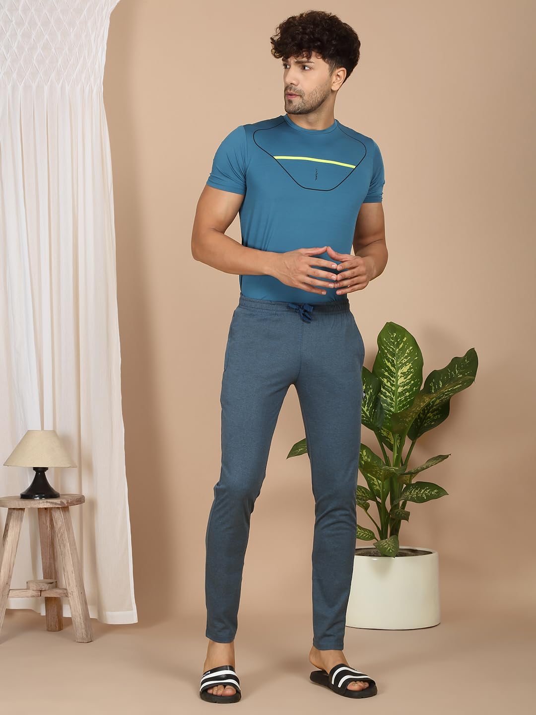 Sweet Dreams Men Solid Pyjama