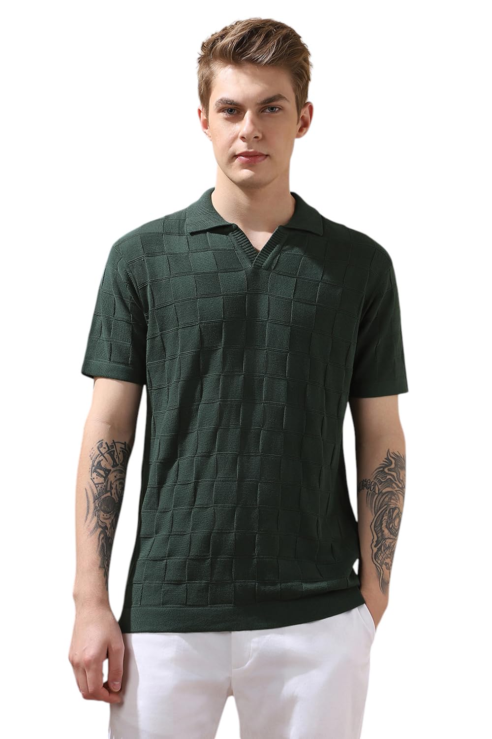 Dennis Lingo Men Regular Fit Green Half-Sleeves Cotton T-Shirts.