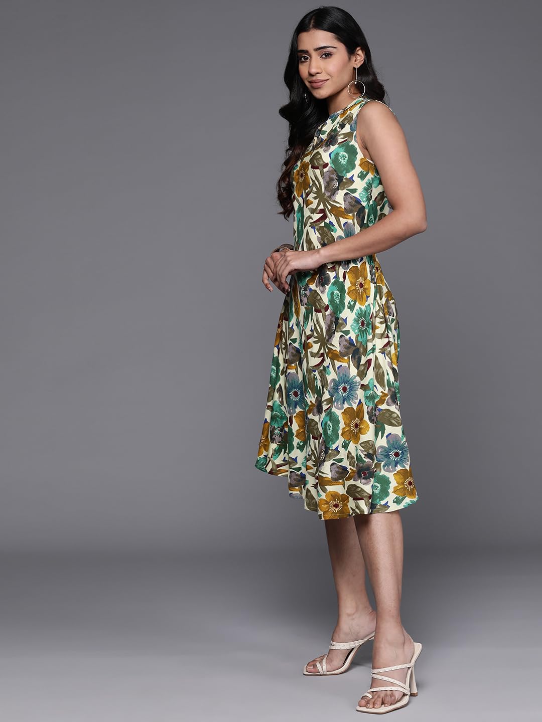 Varanga Women Off White Floral Printed Sleeveless A Line Dress.