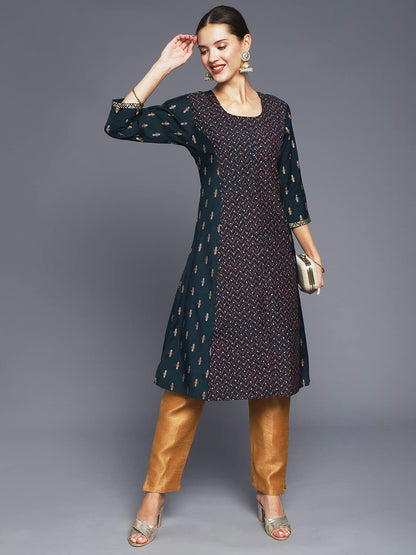 anubhutee Women's Rayon Teal Geometric Printed A-Line Kurta