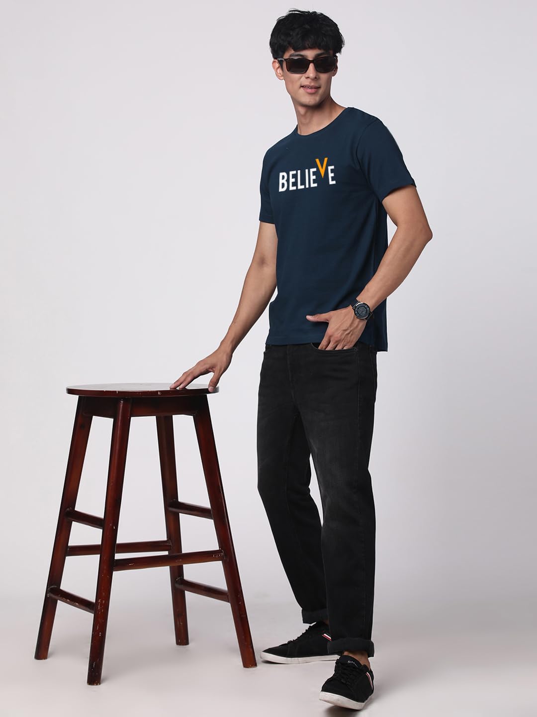 ADRO Men's Believe Design Printed T-Shirt (M)