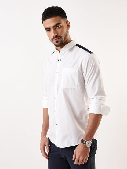 Dennis Lingo Men White - Navy Solid Spread Collar Full Sleeves Regular Fit Cotton Casual Shirt