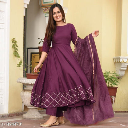 ANNI DESIGNER Women Rayon Kurta With Dupatta