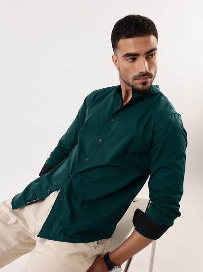 Dennis Lingo Men Bottle Green Solid Chinese Collar Full Sleeves Regular Fit Cotton Casual Shirt