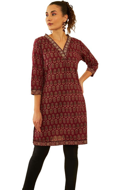 Soch Womens Maroon Cotton Floral Printed Short Kurta With Zari Work