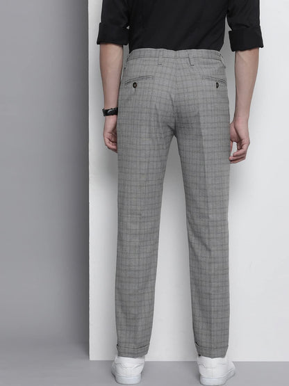 The Indian Garage Co Men Regular Fit Solid Mid-Rise Stretchable Trousers Grey