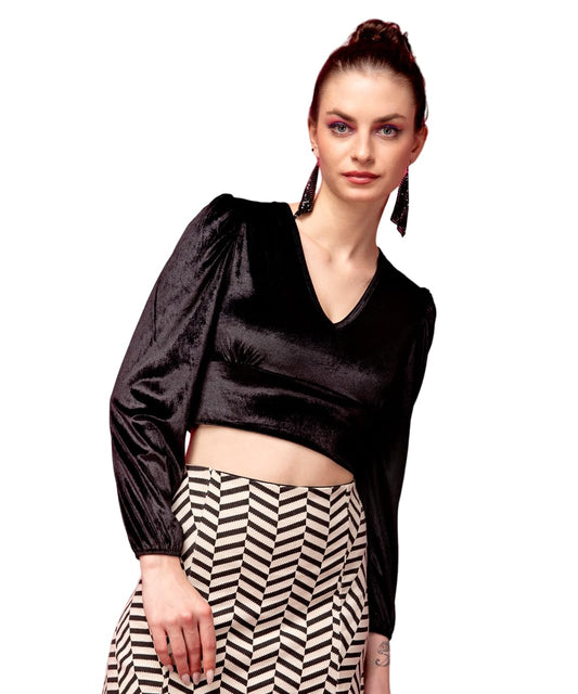 POPWINGS Casual Black Solid Velvet Crop Top for Women| Full Sleeves V-Neck & Designer Crop Top for Women