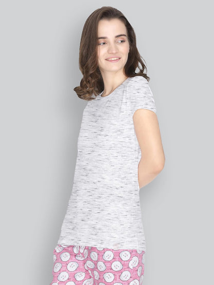 Lyra Women Solid Round Neck Tshirt