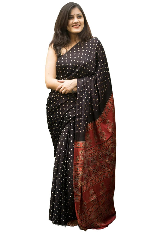 Gosriki WomenS Black Georgette Printed Saree With Blouse Piece (Satemina-Black-Go_Free Size)
