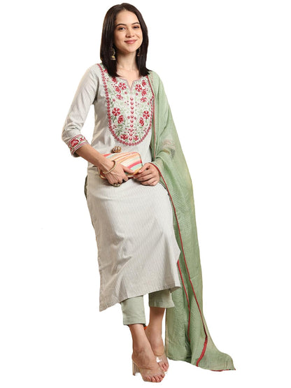 Gosriki WomenS Rayon Blend Embroidered Straight Kurta With Pant & Dupatta (Farigup-Green-Vks01-Gs_M_Green_Medium)
