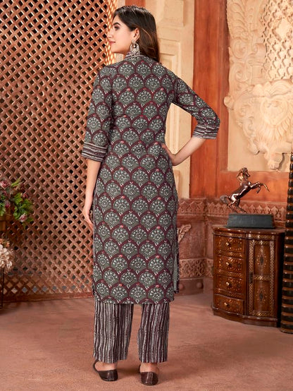 Sanisa Women's Rayon Blend Digital Printed Straight Kurta Set with Dupatta