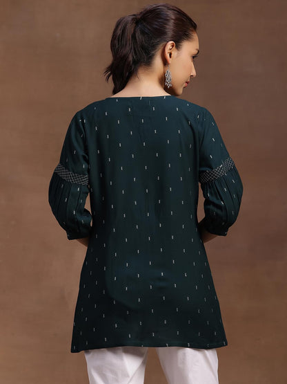 Libas WomenS Viscose Rayon Woven Design A-Line Kurtis (29107O_Green